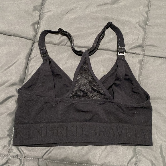 Kindred Bravely Simply Sublime Lace Racerback Nursing Bra - Picture 2 of 6